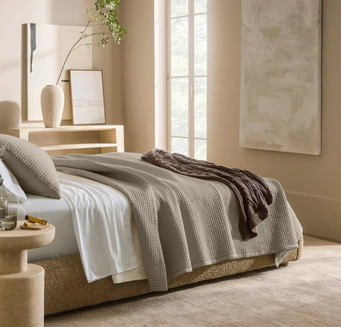Signature Textured Stitch Quilted Sham Oak