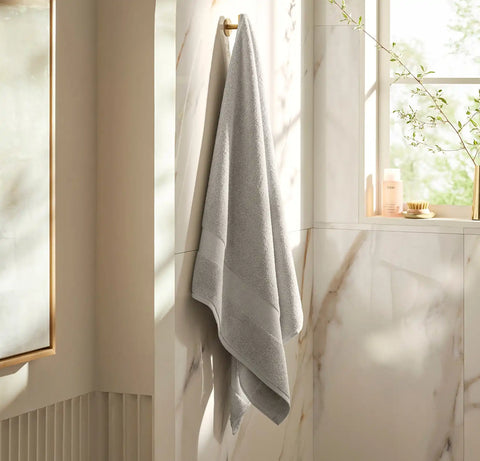 Plush Bath Towel Pewter