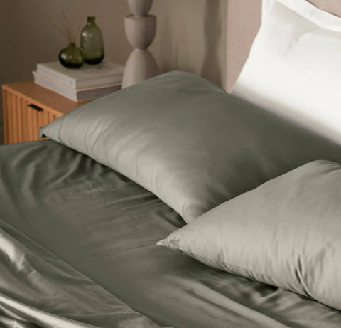Signature Hemmed Pillowcase Set Juniper