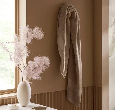 Plush Bath Towel Walnut