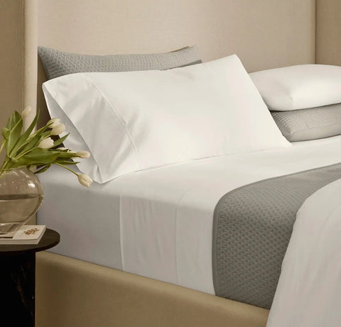 Signature Embellished Sheet Set White/White Embroidered