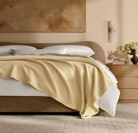 Dream Bed Blanket Buttercup