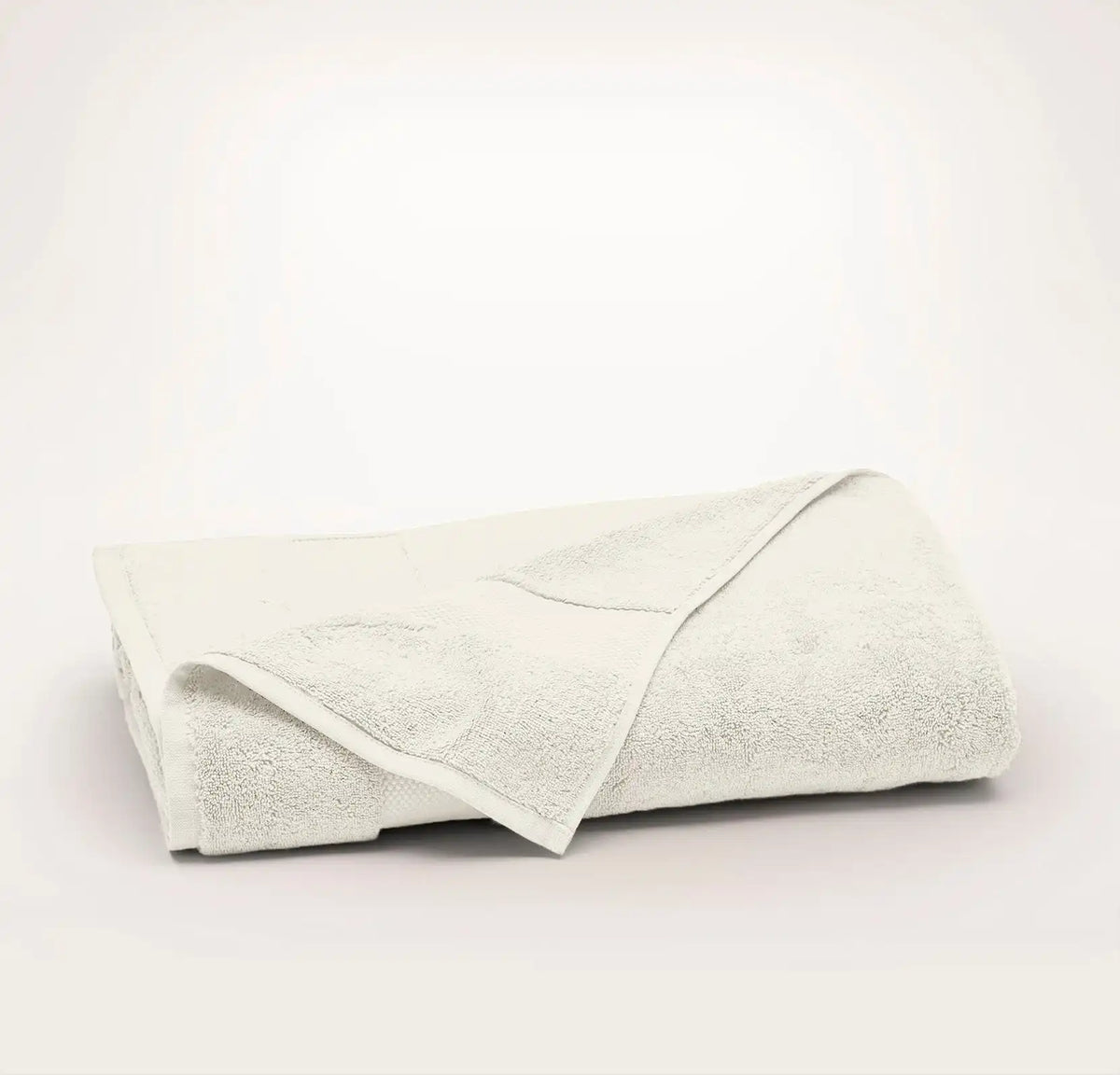 Plush Bath Sheet Cream