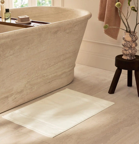 Plush Bath Mat Cream