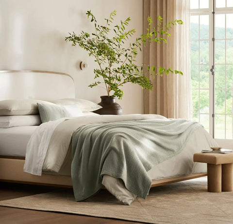 Dream Bed Blanket Sageleaf