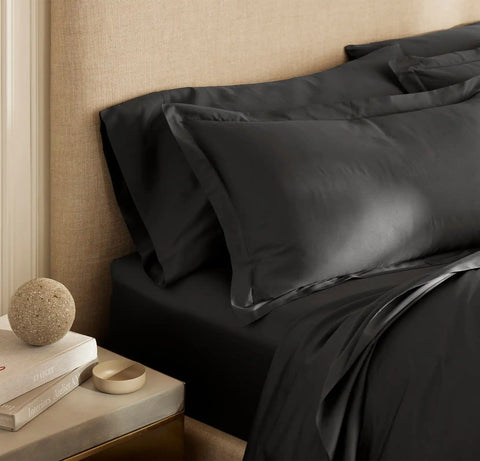 Signature Hemmed Duvet Set Night