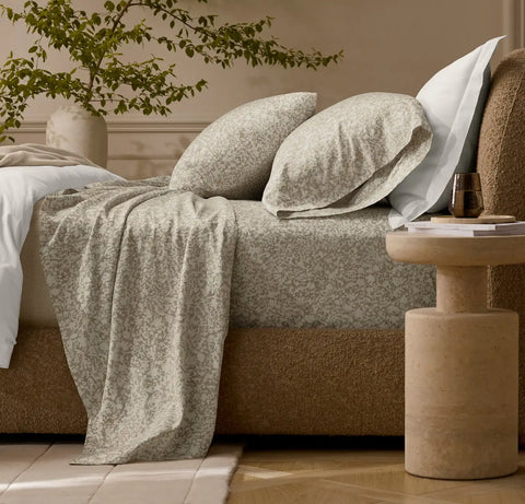 Signature Hemmed Pillowcase Set Oak Garden