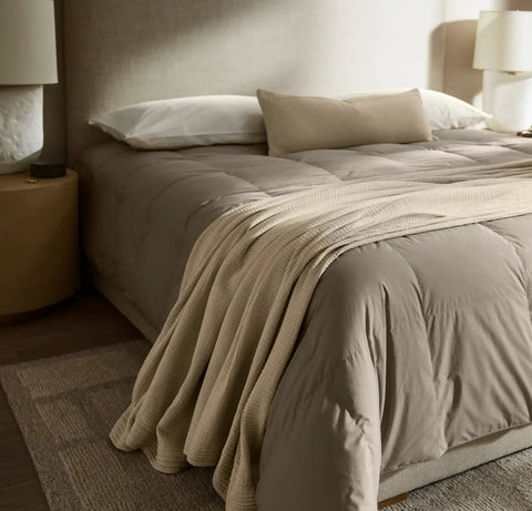 Percale Quilted Down Alternative Comforter Oak