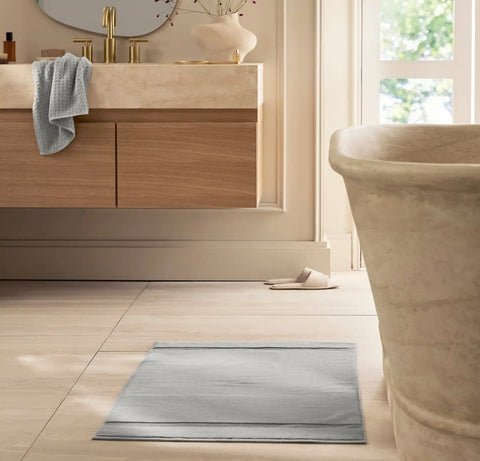 Plush Bath Mat Shore