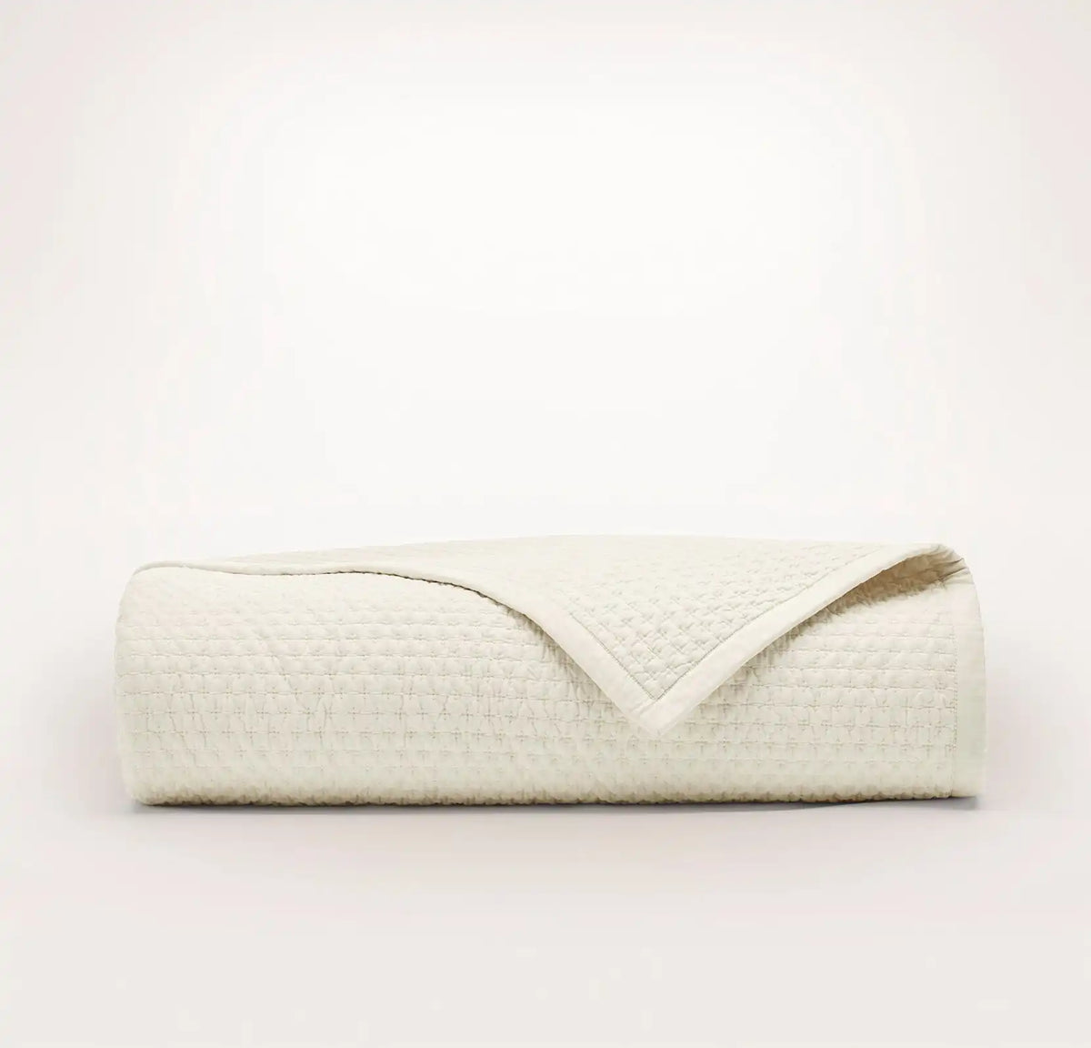 Signature Textured Stitch Quilt Cream