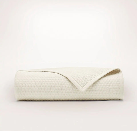 Signature Textured Stitch Quilt Cream