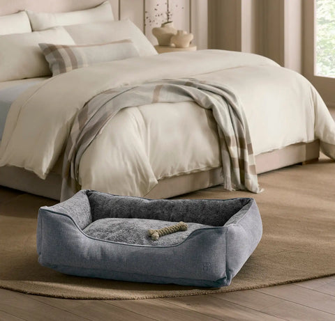 Piped Edge Pet Bed Water