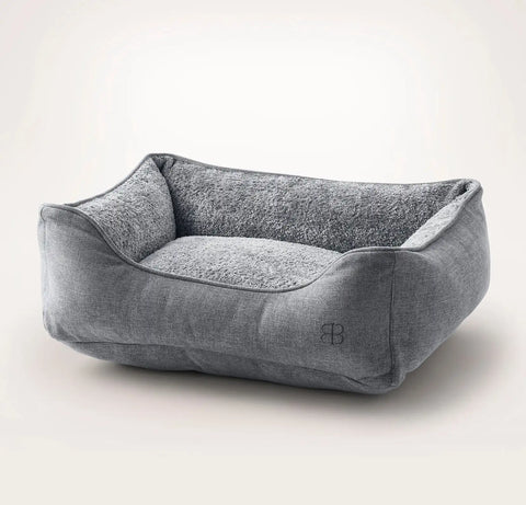 Piped Edge Pet Bed Water