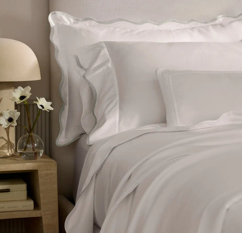 Signature Embellished Sheet Set White/Mist Curved Edge