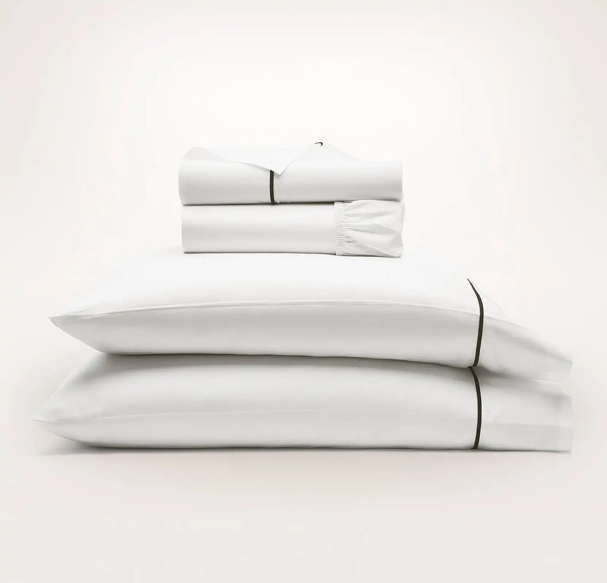 Signature Embellished Sheet Set White/Night Embroidered
