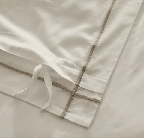 Signature Embellished Duvet Set White/Oak Embroidered