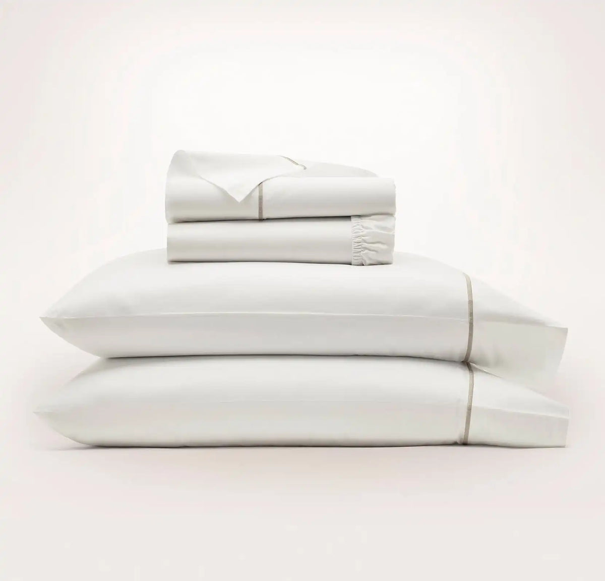 Signature Embellished Sheet Set White/Oak Embroidered