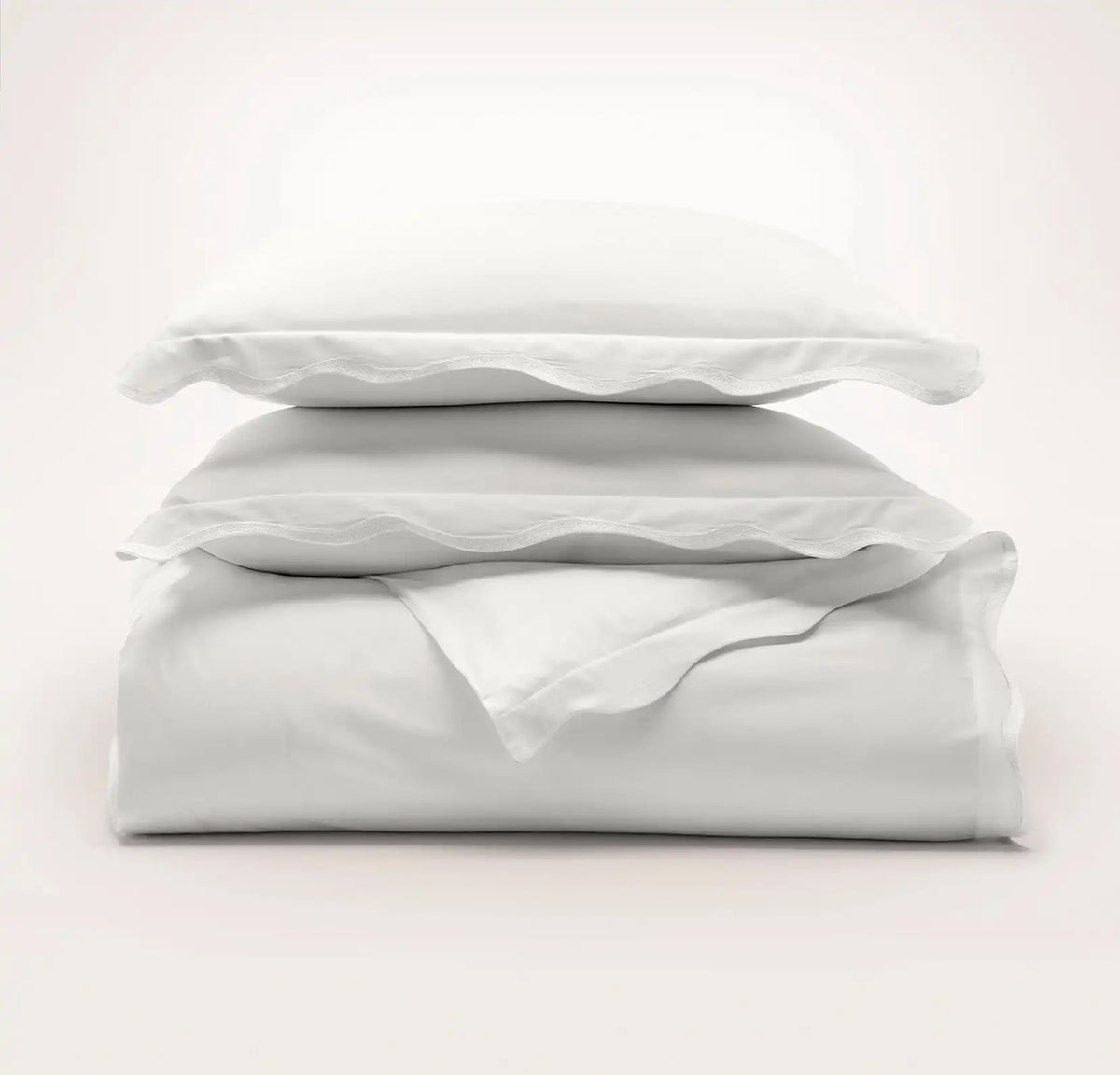 Signature Embellished Duvet Set White/White Curved Edge