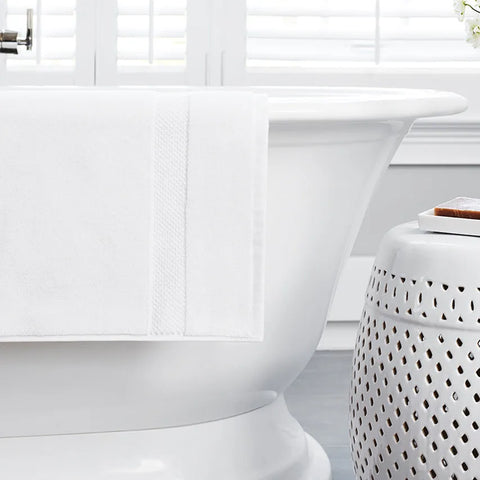 Plush Bath Mat White