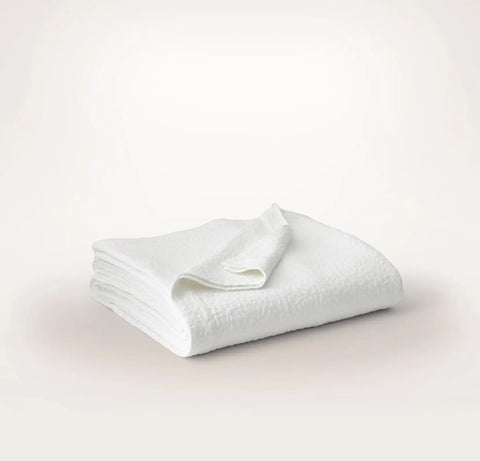 Dappled Vela Classic Coverlet White