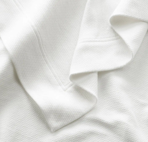 Essential Bed Blanket White