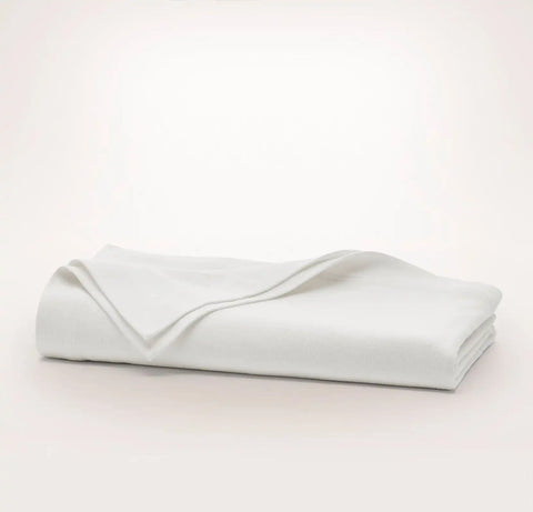 Essential Bed Blanket White