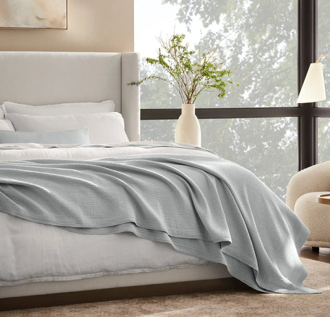 Dream Bed Blanket Shore