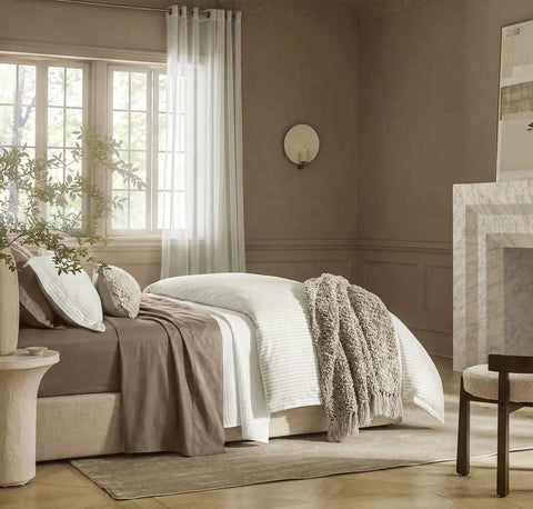 Percale Hemmed Duvet Set White/Oak Simple Stripe