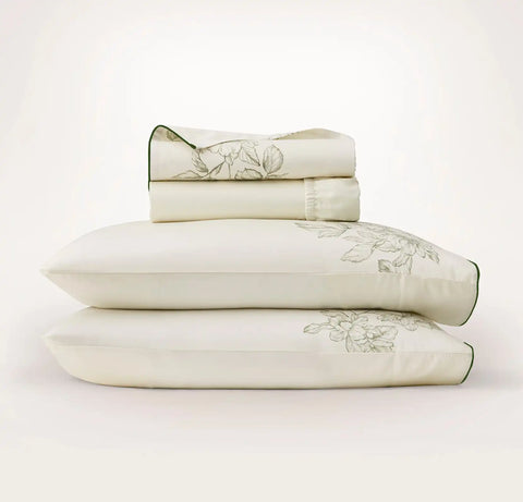 Signature Embellished Sheet Set Cream/Olivine Etched Peony Piped Edge