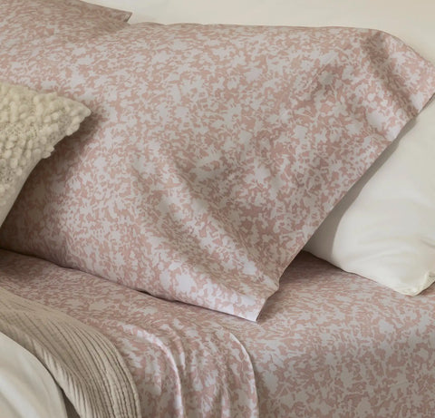 Signature Hemmed Sheet Set Dusty Rose Garden