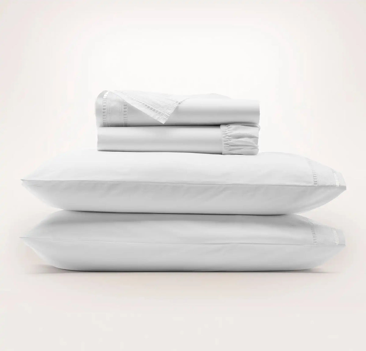 Signature Embellished Sheet Set White/White Ladder Stitch