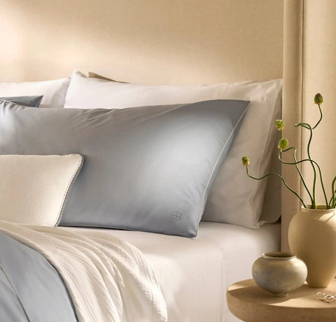 Signature Embellished Duvet Set Hydrangea/White Piped Edge