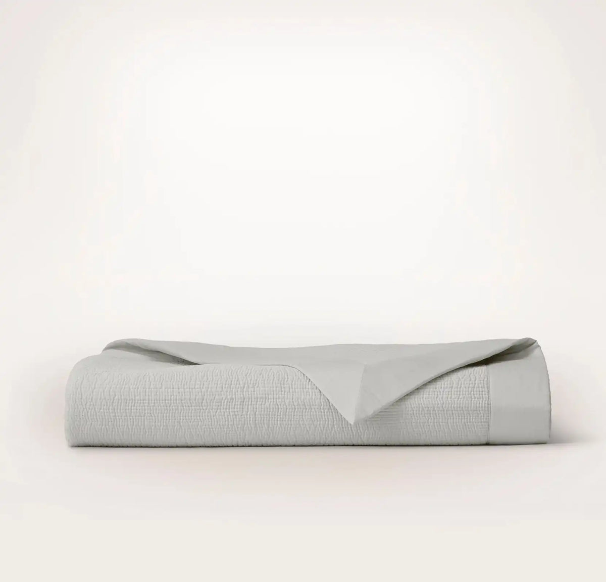 Signature Stitchline Quilt Mist