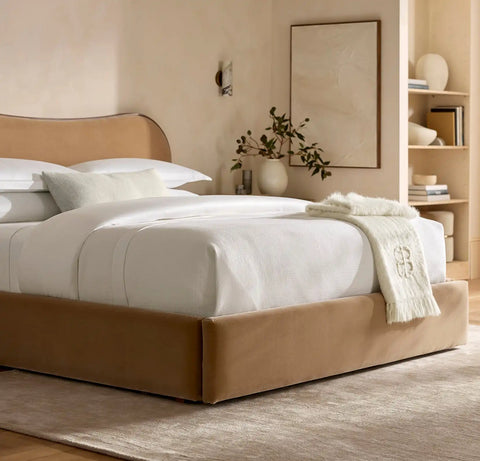 Signature Stitchline Quilt White