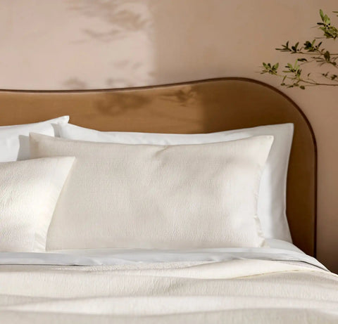 Signature Stitchline Sham Cream