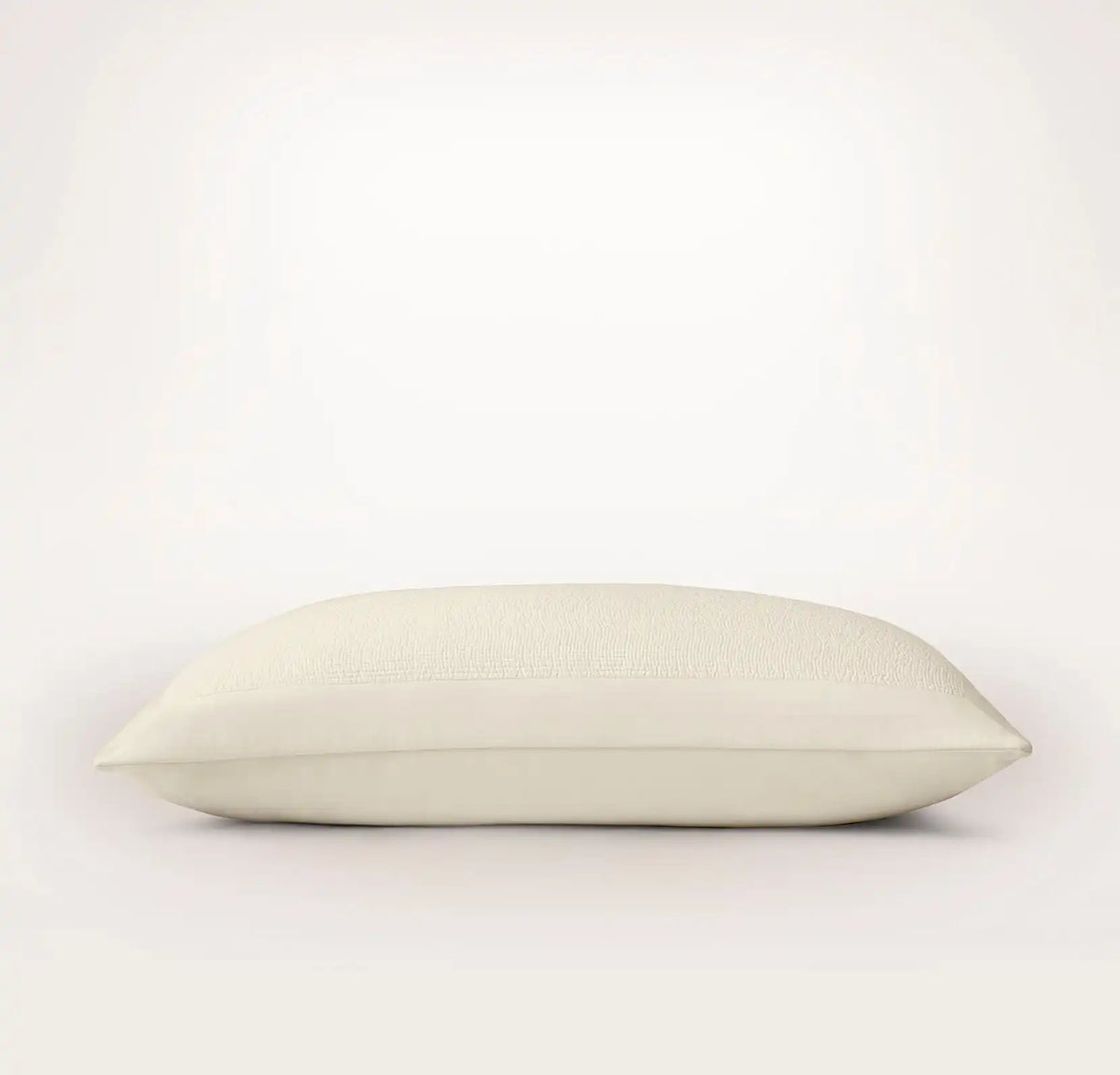 Signature Stitchline Sham Cream
