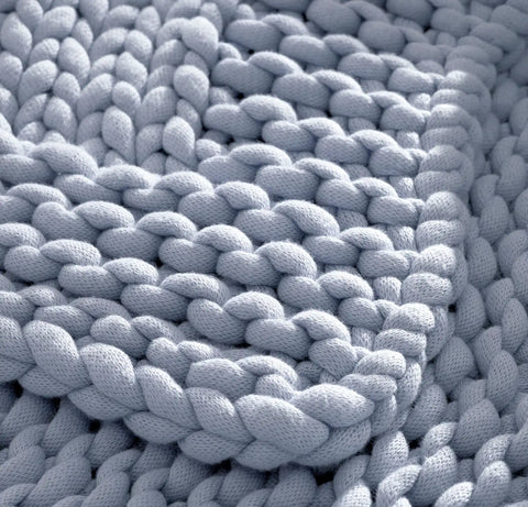 SuperLoop Throw Blanket Hydrangea