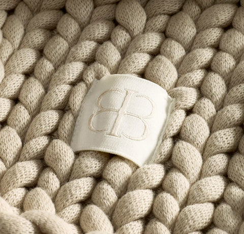 SuperLoop Throw Blanket Sand