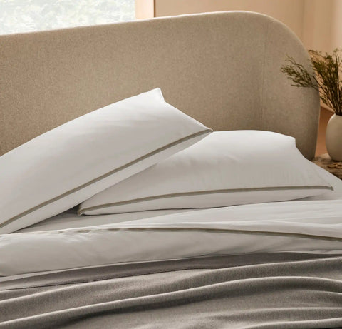 Signature Embellished Duvet Set White/Pewter/Oak Trielle