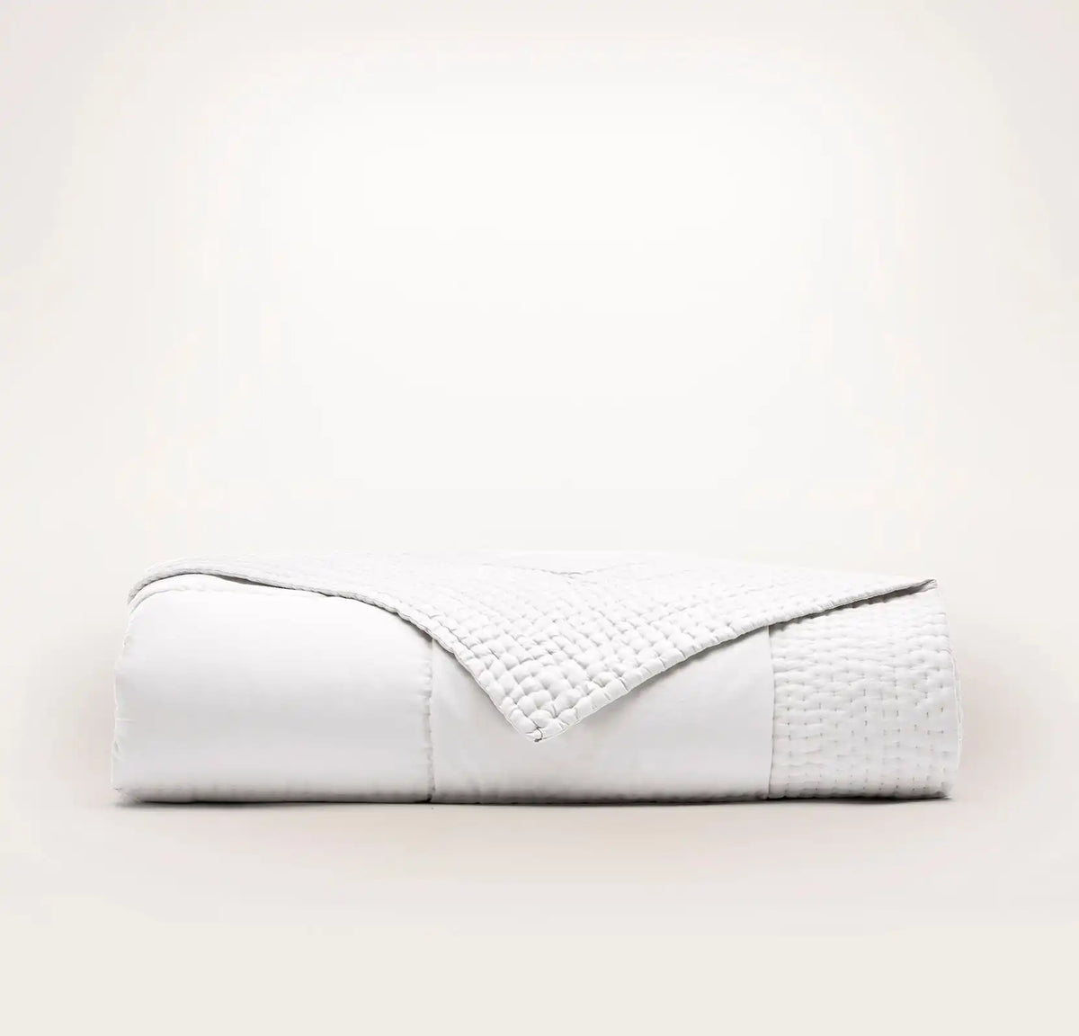 Signature Handstitched Quilt White